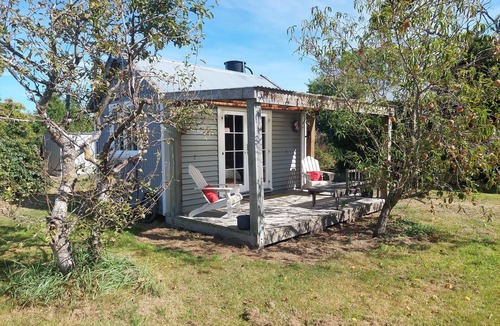 Canterbury Cabin | Cosy insulated Cabin 30 km from Christchurch Airport. 3 nights minimum stay $300