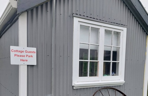 Canterbury Cabin | Cosy insulated Cabin 30 km from Christchurch Airport. 3 nights minimum stay $300