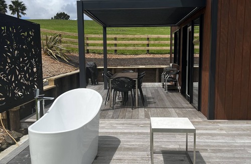 Swanson House | Country city living nJune on sale