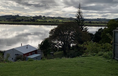 Te Kopuru Cottage | Cute Cottage Overlooking the Northern Wairoa River. Uninterrupted Views