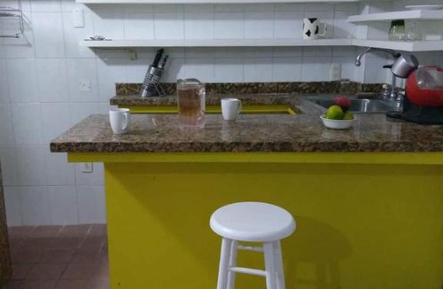 Jiutepec Apartment | Departamento cerca de CIVAC con cocina amarilla