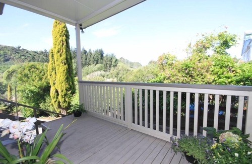 Whanganui House | Durievale Retreat - Peaceful with Views (SKY/WiFi)