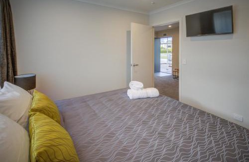 Te Anau Hotel | Dusky Motels