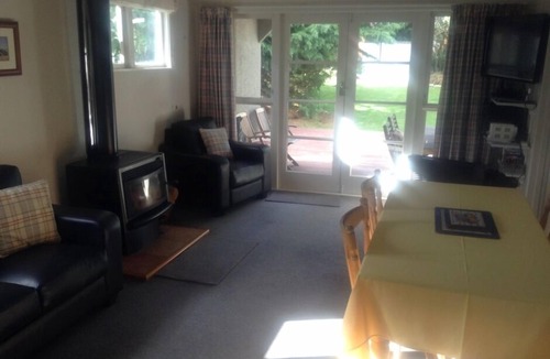 Naseby House | Eask Street Holiday Home