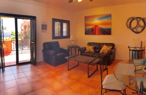 Benito Juarez Apartment | El Pueblo C2 Condo