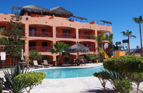 Benito Juarez Apartment | El Pueblo C2 Condo