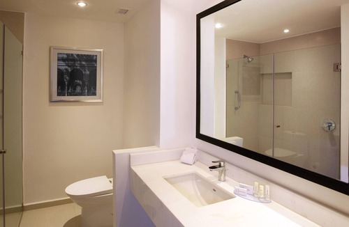 Azcapotzalco Hotel | Fairfield Inn & Suites Mexico City Vallejo