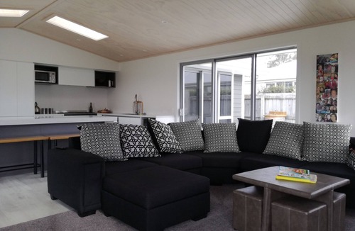Pohara House | Family Executive House