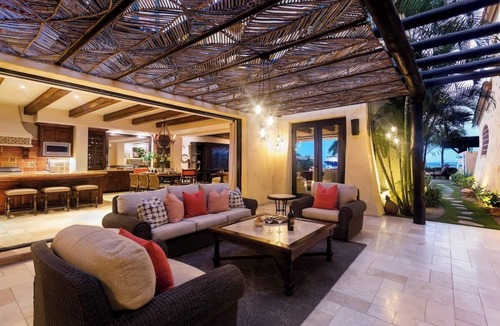 El Medano Ejidal Villa | HACIENDA BEACH CLUB BEACH FRONT 4 BEDROOM VILLA CAN BE RENTED AS A 3 BEDROOM