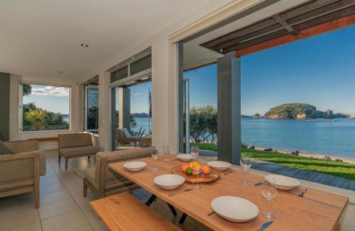 Hahei House | Hahei Oceanfront - Hahei Holiday Home