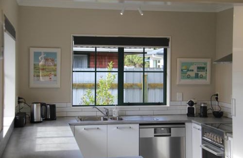 Palmerston North House | Haven On Carroll