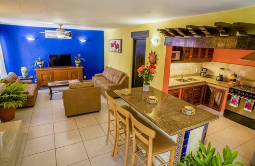 North Hotel Zone Condo | Hibiscus Suite ~ A Villa Garden
