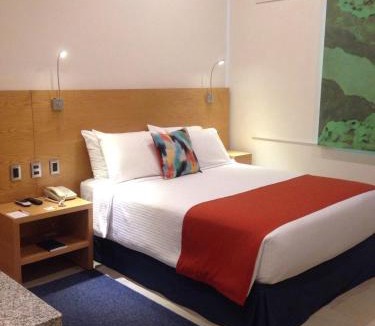 Huejotzingo Hotel | Hit Hoteles Aeropuerto Puebla