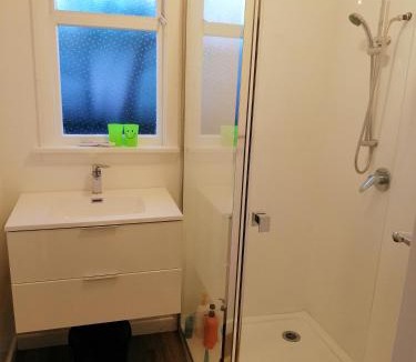 Christchurch House | Homestay Double room, near the city center