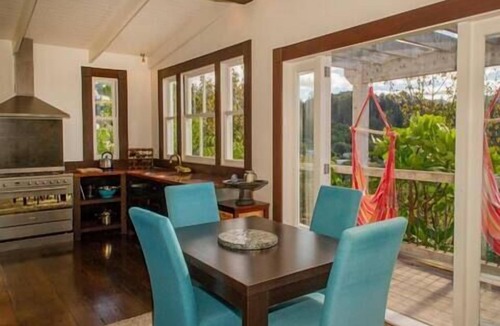 Tairua House | Hosts on the Coast Tairua Treehouse