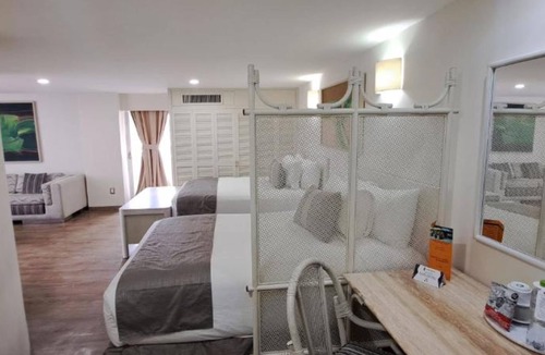 Zona Rosa Hotel | Hotel Century Reforma