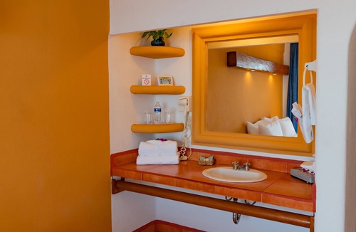 Playa la Madera Hotel | Hotel Irma