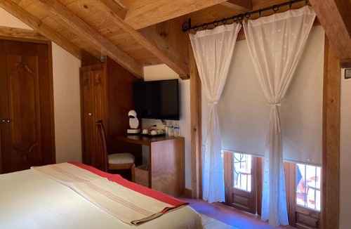 De La Merced Hotel | HOTEL CASA DE FAMILIA SAN CRISTOBAL