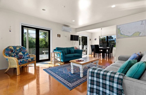Bowentown House | House ∙ 1 bedroom ∙ 6 guests