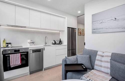 Te Aro Apartment | Hyde Lane APT - Walk to Shops Cafes Attractions