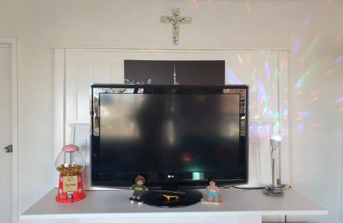 Waterview House | International Travellers Only Accepted R3