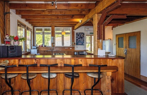 Rangataua Cabin | Kaha Lodge | Family Style Escape Near Mt. Ruapehu | Sleeps up to 20