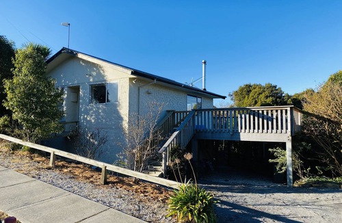 Kaka Point House | Kaka Point Holiday House