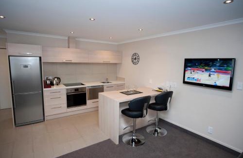 Palmerston North Hotel | Kauri Court Motel and Apartments
