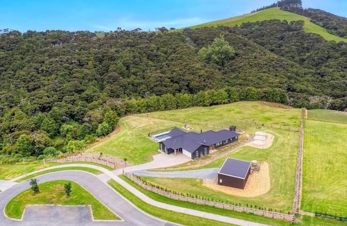 Kerikeri House | Kiwi Retreat