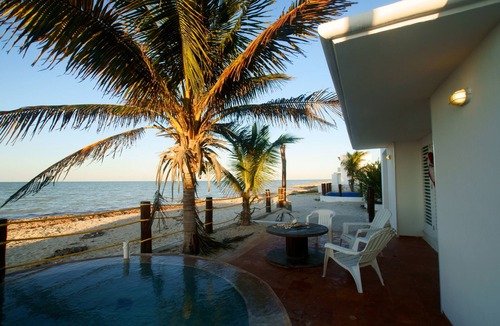 Chelem Villa | La Casita de Chelem House/with a beautiful Mayan pool