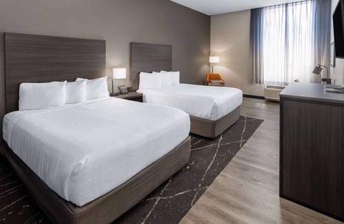 Holbrook Hotel | La Quinta Inn & Suites by Wyndham Holbrook Petrified Forest