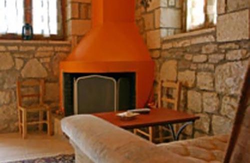 Priolithos House | Lithos