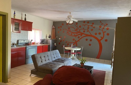 Bella Vista Apartment | loft rojo vistas al mar