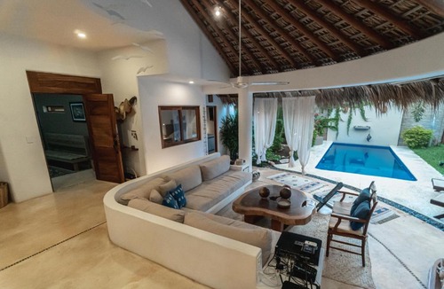 Brisas de Zicatela Villa | Luxury Villa - El Capricho