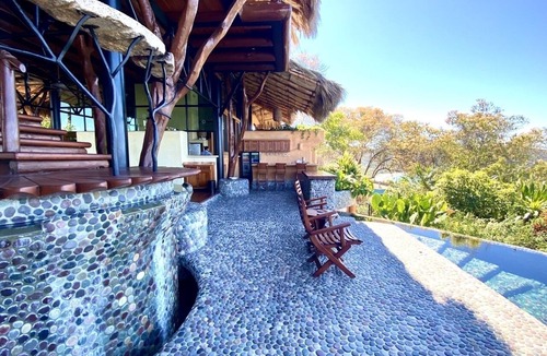 Ixtapa - Zihuatanejo Villa | Luxury Villa with Staff