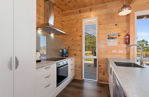 Matapouri House | Matapouri Bayside Retreat - Matapouri Holiday Home