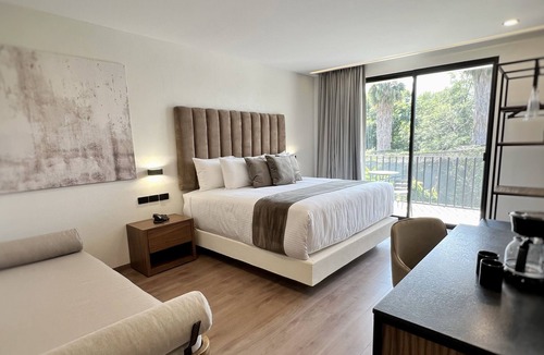 Zamora de Hidalgo Hotel | Mesón del Valle
