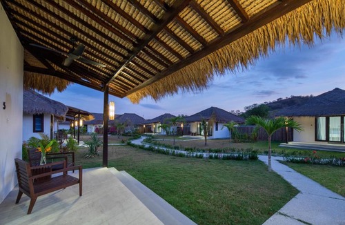 Sumbawa Barat Resort | Mocean Beach Resort