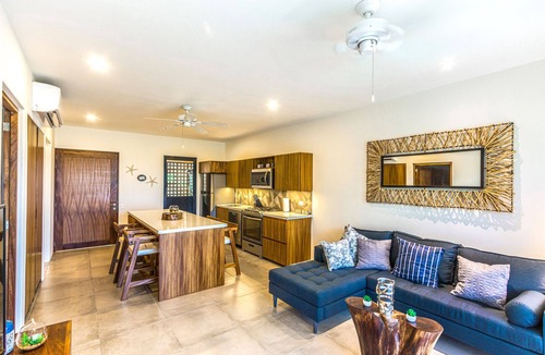 P Chahue Condo | Modern condo w/private terrace and plunge pool