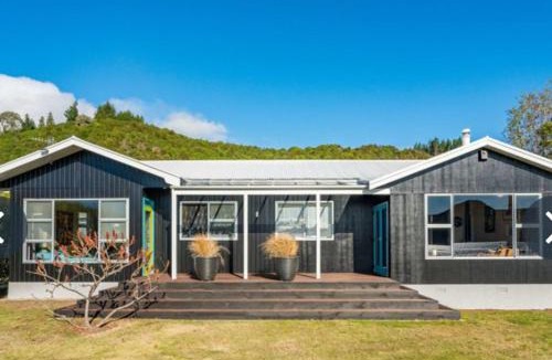 Motuoapa House | Motuoapa Lakeside Retreat