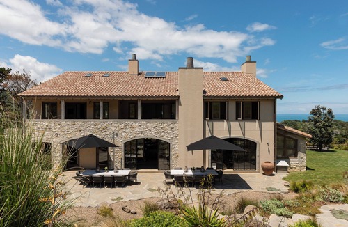 Muriwai House | Muriwai Estate