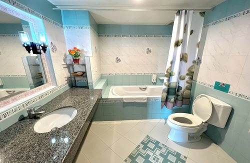 Chonburi Hotel | NTK Residence