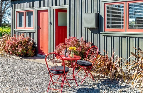 Twyford House | Oak View - Hastings Holiday Home
