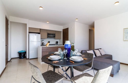 Guadalajara Apartment | Oasis Urbano, Rooftop + Jacuzzi + Estacionamiento