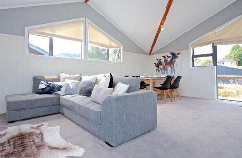 Ohakune House | Ohakune Ski Hutte - Ohakune Holiday Home