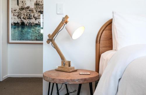 Blackpool House | Oneroa Coastal Classic - Coast & Country