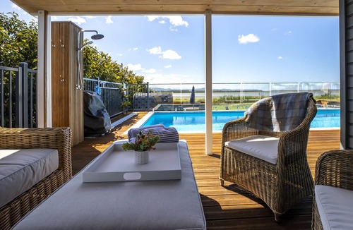Whakamarama House | Pahoia Beach Waterfront Retreat