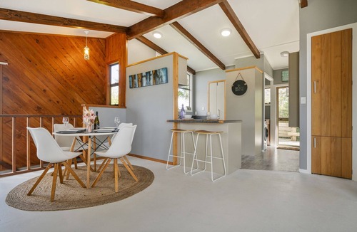 Tairua House | Paku View Retreat - Tairua Holiday Home