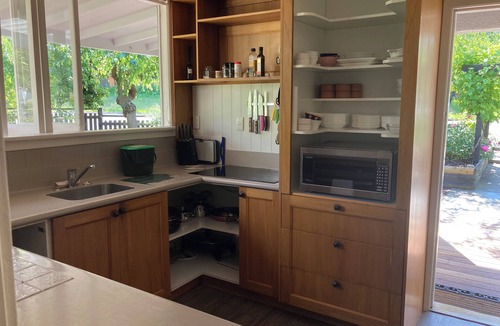Clyde House | Pet friendly home located in the heart of historic Clyde township.