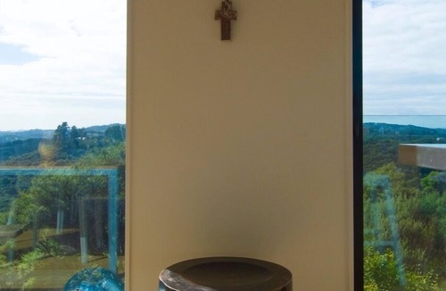 Omiha House | Private New Home with No neighbours & 180 degree views to the horizon